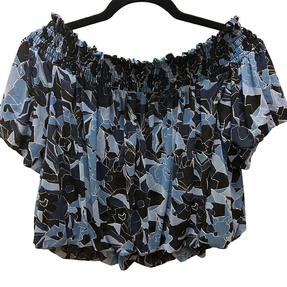 Free People Smocked In Love Floral Blouse Size Small XS Black Combo Peasant Top